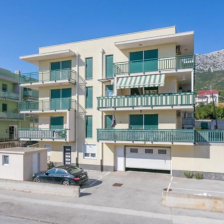 Apartments With A Parking Space Kastel Gomilica, Kastela - 21630 Zewnętrze zdjęcie